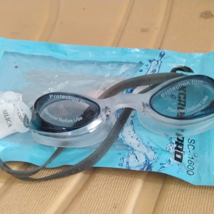 Anti-Fog Protected Swimming Goggle (1 Pc)