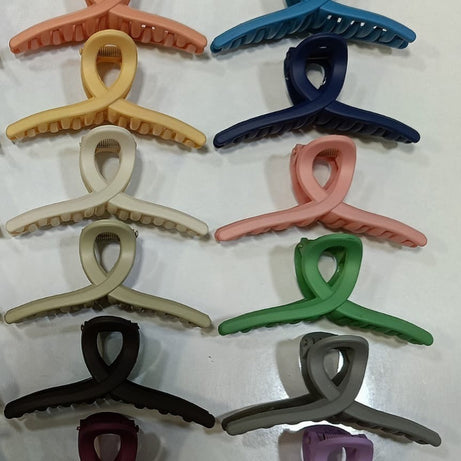 Plastic Hair Claw Clips Strong Clips (1 Pc / Mix Design & Color), Hair accessories