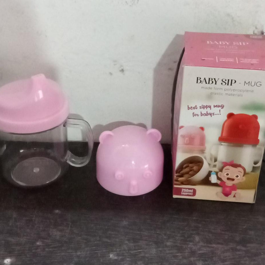 Lightweight baby mug, leakproof and safe for kids