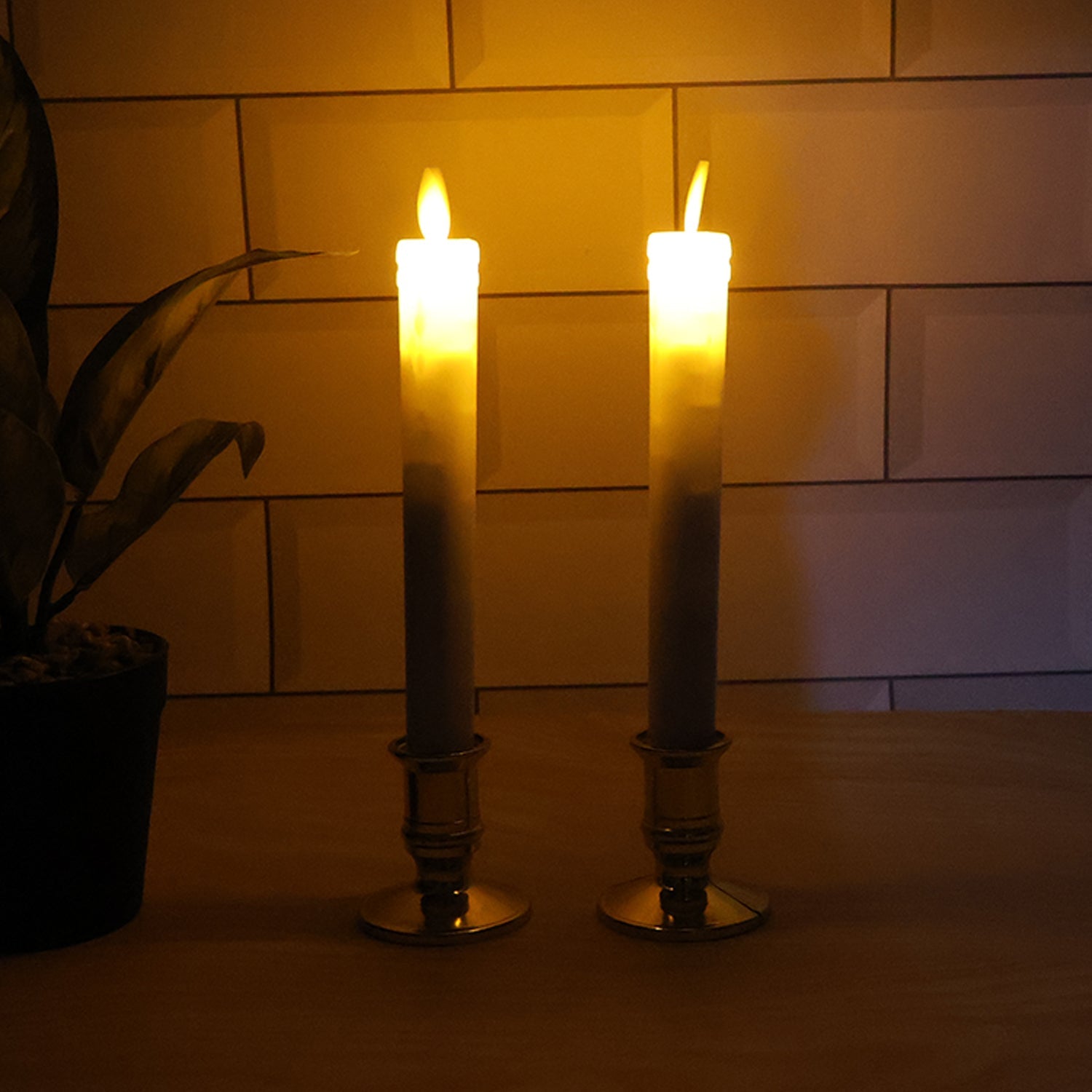 Set of 2 LED Flameless Taper Candles