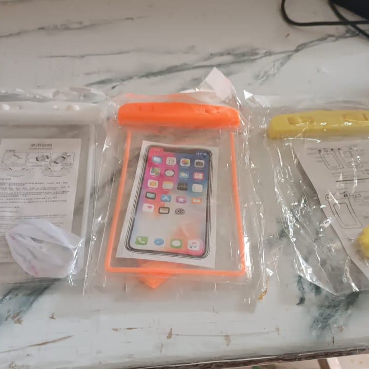 Mobile Waterproof Sealed Transparent Plastic Bag / Pouch Cover for All Mobile Phones