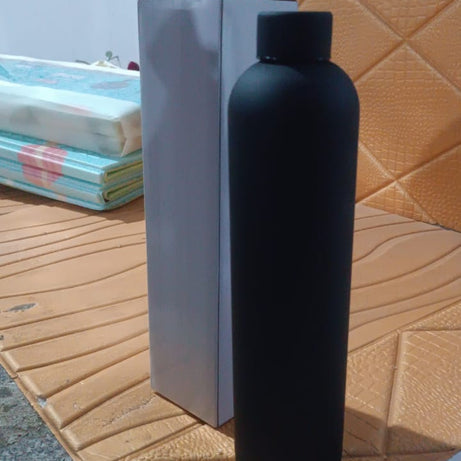 Stainless Steel Double Wall Vacuum-Insulated Drink Water Bottle (1000 ML Approx)